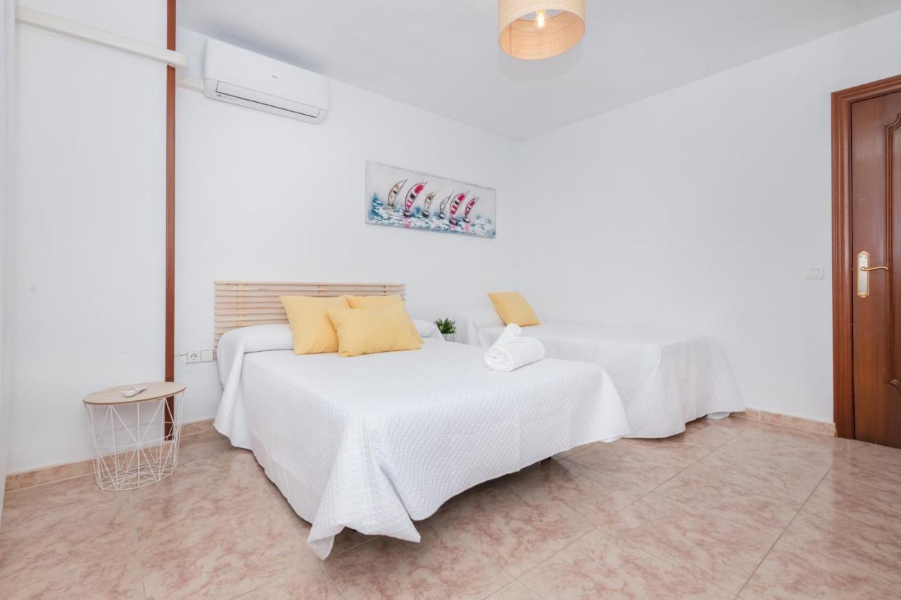 Bhost - Carihuela Beach Torremolinos Exterior foto