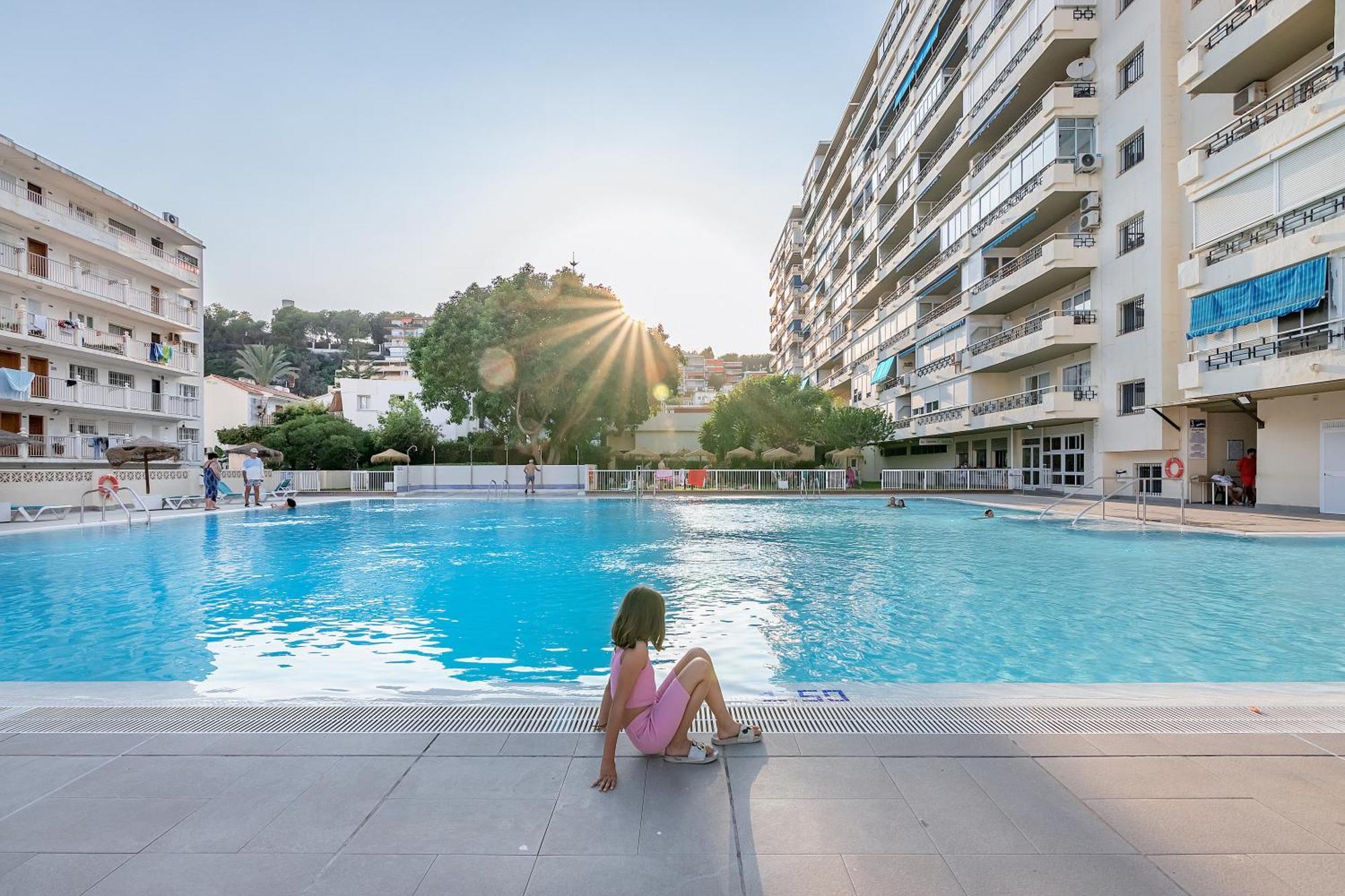 Bhost - Carihuela Beach Torremolinos Exterior foto